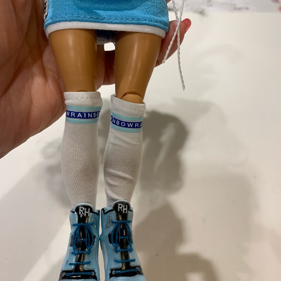 Rainbow High doll cheer squad . 10”, Skyler Bradshaw - Picture 10 of 10